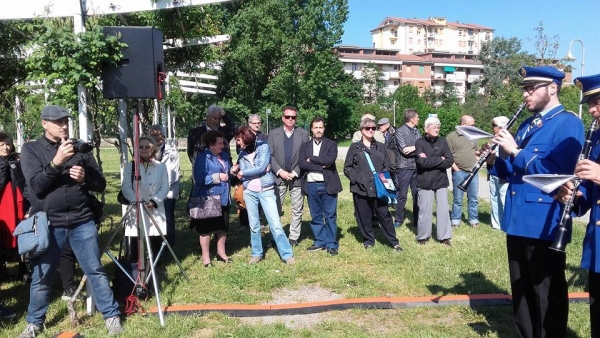 Inaugurazione stele dedicata a Gina Borellini